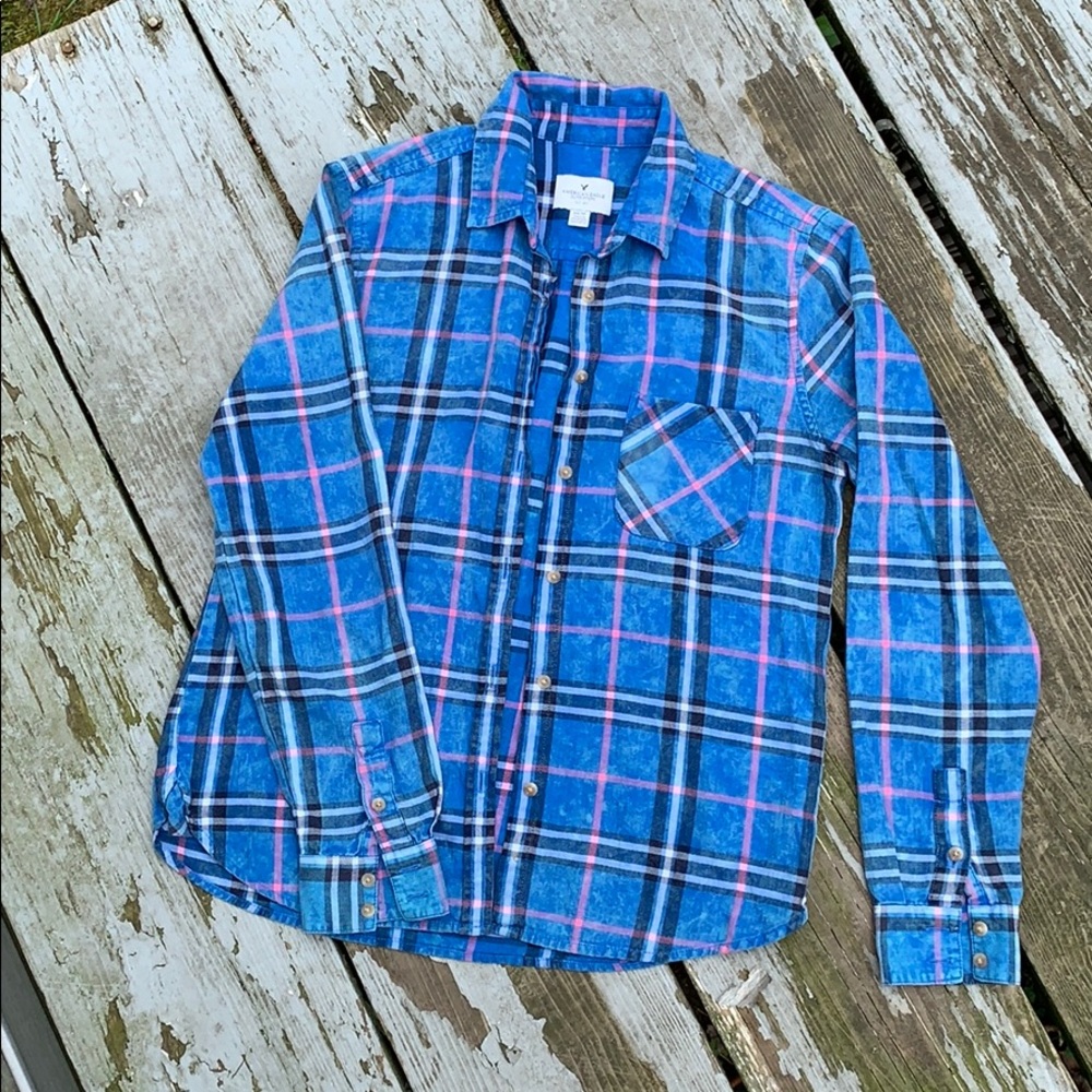 🌻 5 for $25 American Eagle Plaid Flannel Shirt